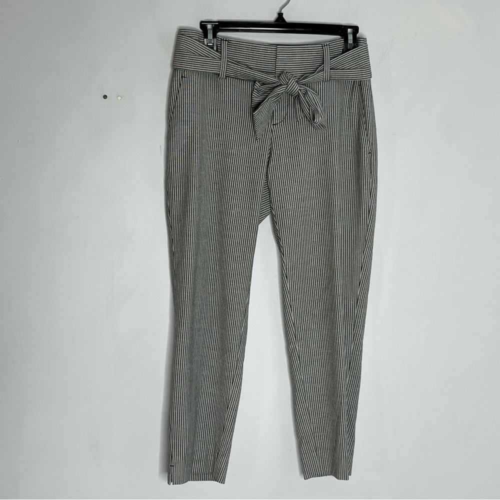 Banana Republic Size 2 Pinstripe Ankle Trouser Tie Waist